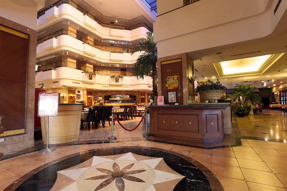 Wei-Yat Grand Hotel Тайнань Екстер'єр фото