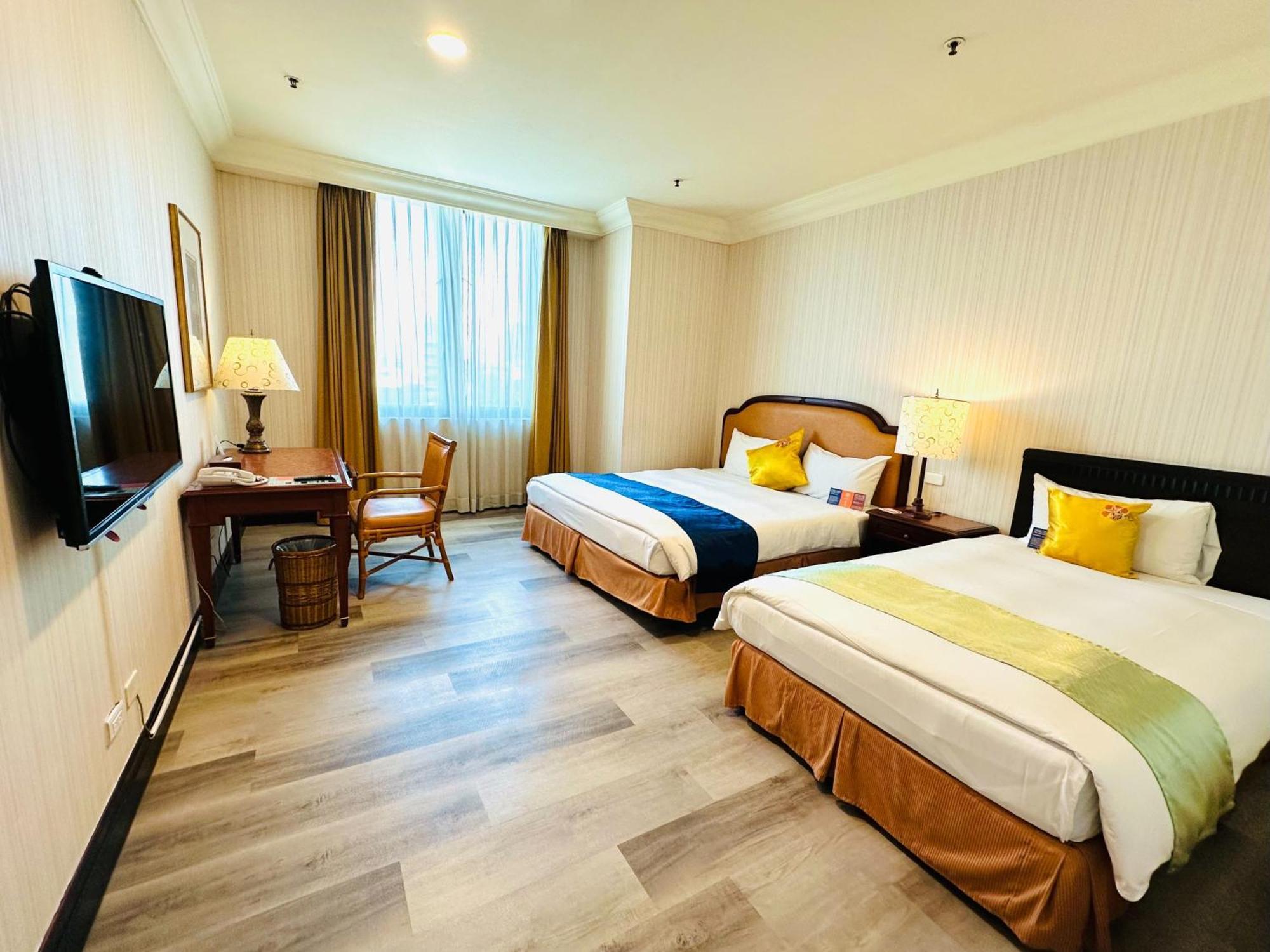 Wei-Yat Grand Hotel Тайнань Екстер'єр фото