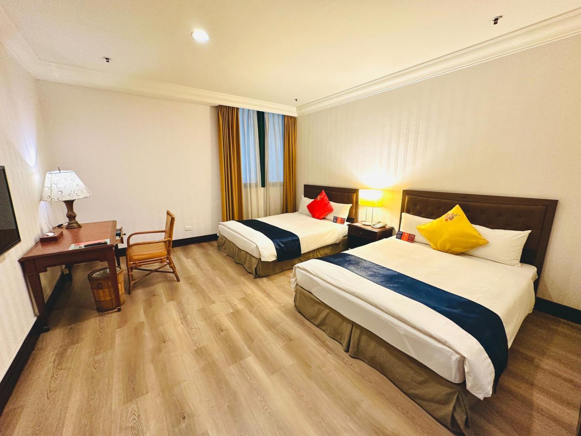 Wei-Yat Grand Hotel Тайнань Екстер'єр фото