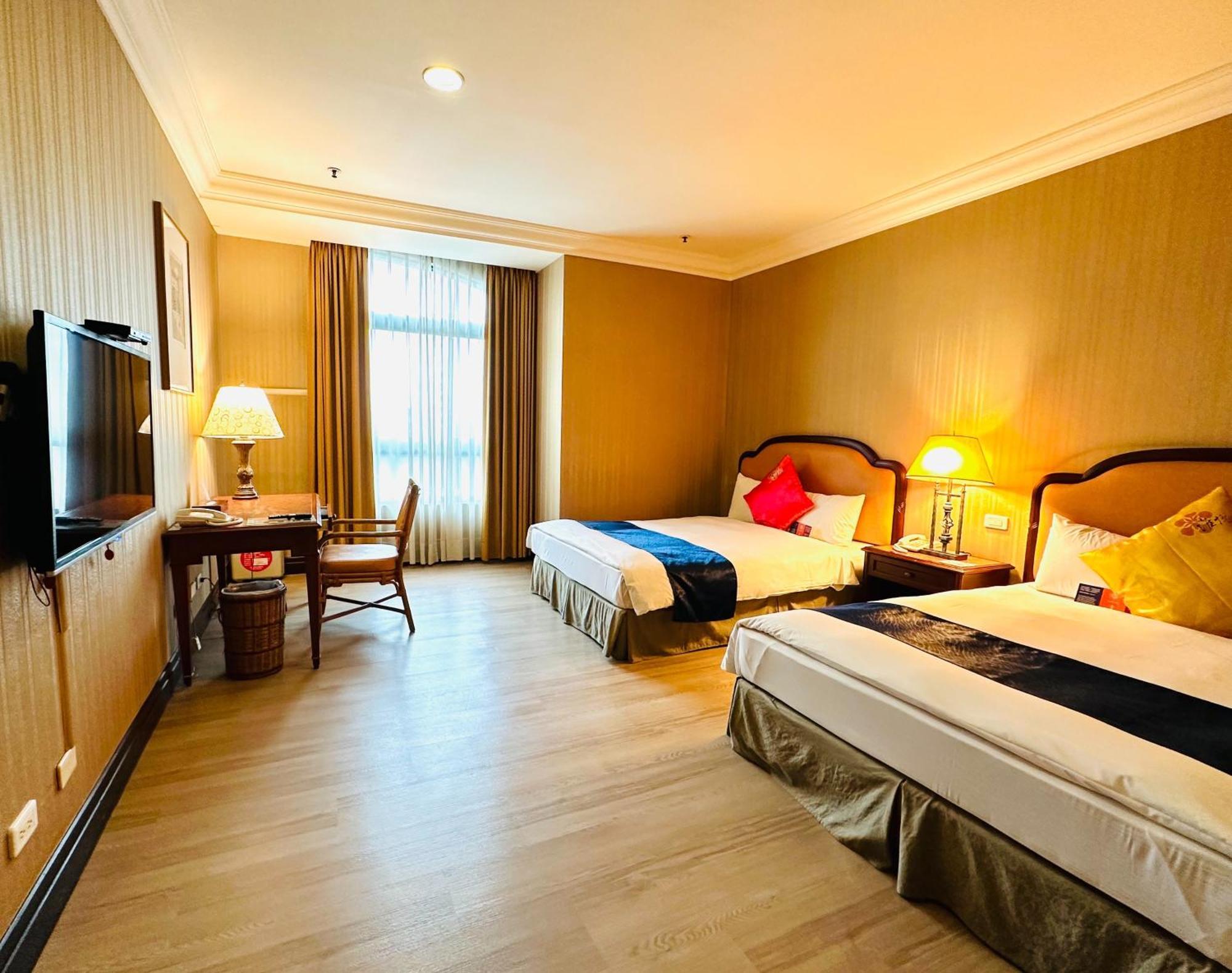 Wei-Yat Grand Hotel Тайнань Екстер'єр фото
