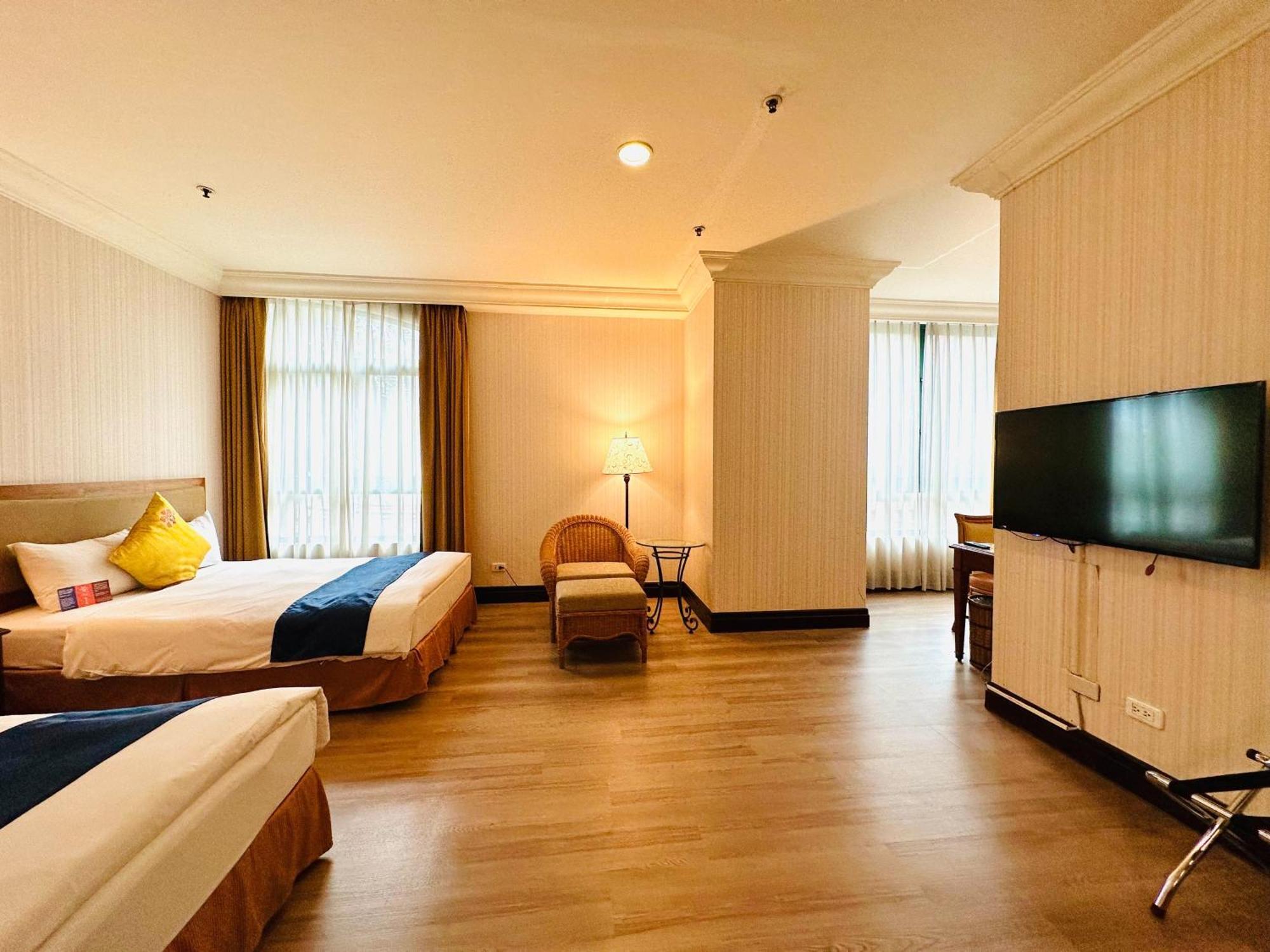 Wei-Yat Grand Hotel Тайнань Екстер'єр фото