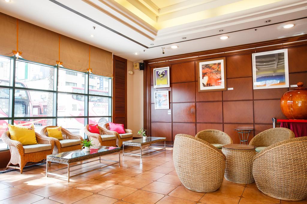Wei-Yat Grand Hotel Тайнань Екстер'єр фото